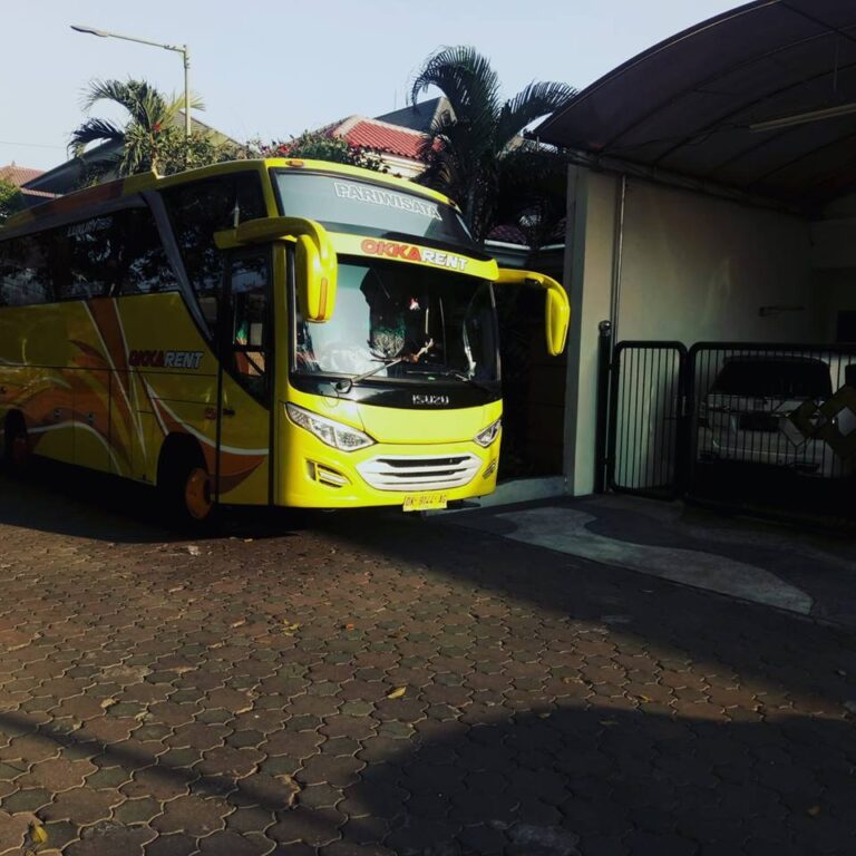 Read more about the article Persewaan Bus  Gresik Tujuan Kabupaten Majalengka Harga Terjangkau