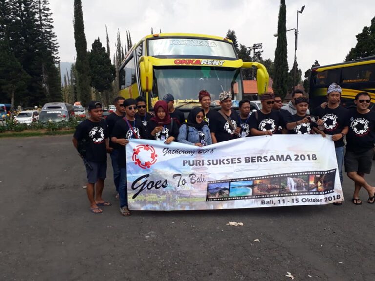 Read more about the article Sewa Bus Pariwisata Surabaya Ke Kabupaten Purwakarta Harga Murah