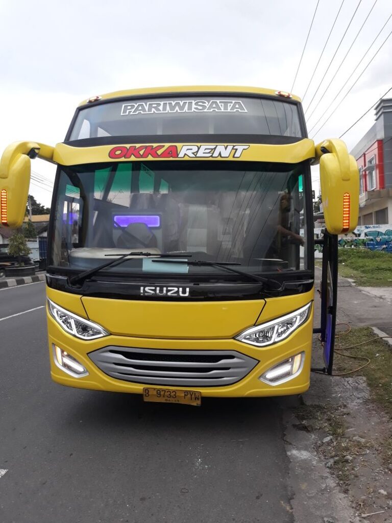 Read more about the article Sewa Bus Pariwisata Surabaya  Kabupaten Ngawi Harga Murah